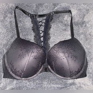 Victoria’s Secret front close bra